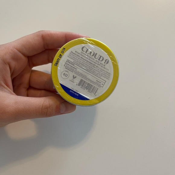 Brands new sealed Supergoop Cloud 9 Mineral Sun Balm, SPF 40 - Picture 4 of 4